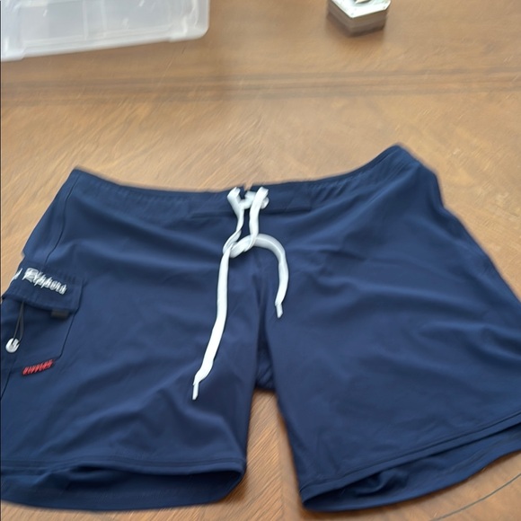 Maui Rippers Navy Swim Cargo Pocket Board Shorts size 16 9” inseam NWOT - Picture 2 of 11